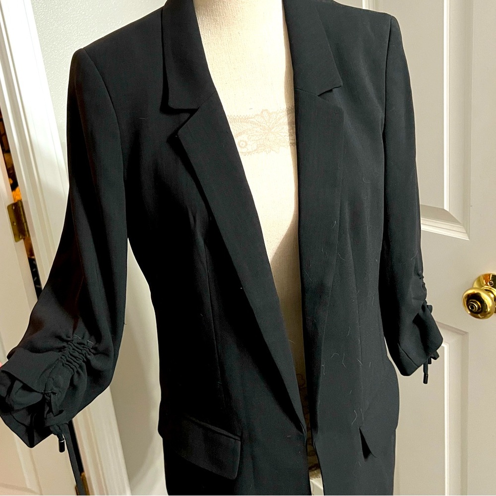 Black Sports Jacket Anne Taylor Loft!